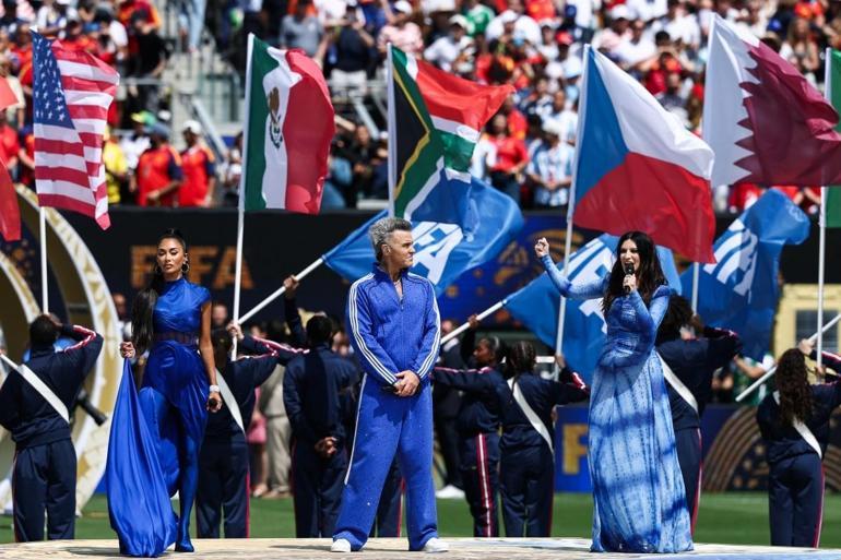 Robbie Williams Dünya Kupası final gösterisi