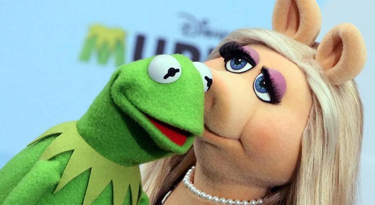 Kermit ve Miss Piggy Dünya Kupası davetlileri arasında