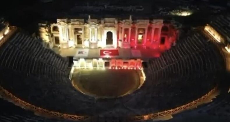 15 Temmuz’un Şanlı Mirası Pamukkale’de Yaşatıldı! Türk Bayrağının Renkleriyle Aydınlatıldı