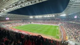 Sivasspor’un İlk Hafta Rakibi Belli Oldu! Sezona Esenler Erokspor Maçıyla Başlayacak
