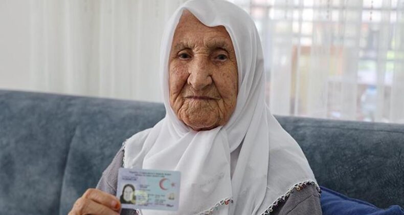 97 Yaşındaki Döne Nine’den 15 Temmuz Mesajı: “Böyle Bir İhanet Görmedim”