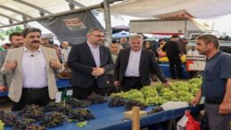 AK Parti Heyeti Sivas’ta Vatandaşın Nabzını Pazarda Tuttu! Esnafın Talepleri Dinlendi