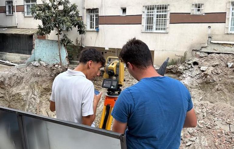 Bahçelievler'de inşaat kazısı sonrası meydana gelen çökme