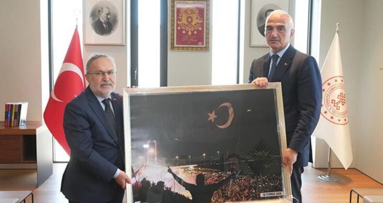 Bakan Ersoy, 15 Temmuz Derneği Heyetini Kabul Etti! Milli Hafızayı Güçlendirecek Çalışmalar Değerlendirildi