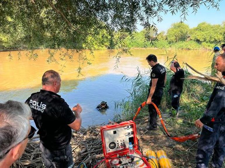 AFAD ve dalgıç ekiplerinin Büyük Menderes Nehri'ndeki çalışmaları