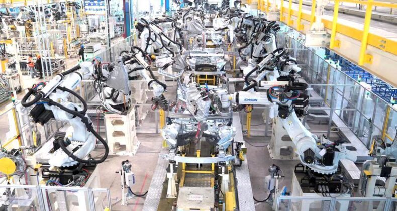 Çin’de Yeni Enerjili Araç Satışları Rekor Kırdı! İlk 6 Ayda 7,4 Milyon Adedi Aştı