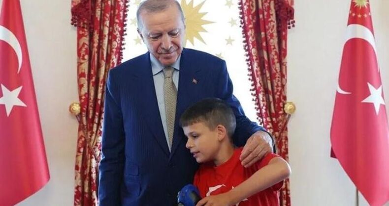 Cumhurbaşkanı Erdoğan, Müslüman Karşıtı Nefrete Karşı Kampanyasıyla Tanınan Joshua Harris’i Kabul Etti