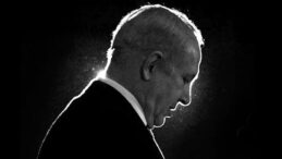 Eski İsrail Başbakanı Barak’tan Netanyahu İddiası: “Seçim İçin Savaş Başlatabilir”