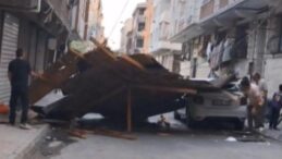 İstanbul’da Fırtına Çatıyı Uçurdu! Çocuklar Son Anda Kurtuldu