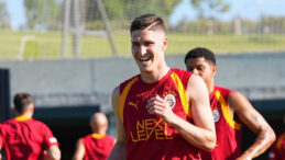 Galatasaray’da Hazırlıklar Tam Gaz! Okan Buruk Yönetiminde Çift Antrenman