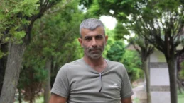 Sivaslı Gurbetçiden Hollanda’da Duygulandıran Davranış! Bulduğu Kur’an-ı Kerimleri Müslüman Ailelere Ulaştırdı