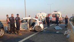 Şanlıurfa’da Feci Kaza! Otomobil ile Minibüs Çarpıştı: 2 Ölü, 8 Yaralı
