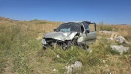 Sivas’ta Feci Kaza! Hafik’te Şarampole Yuvarlanan Otomobilde 3 Kişi Yaralandı