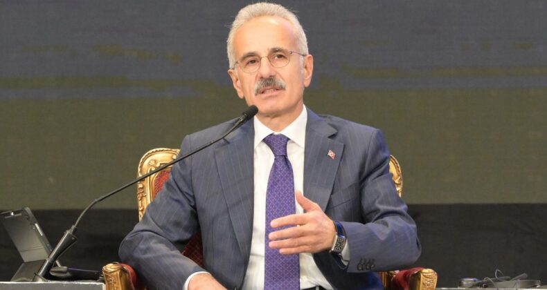Ulaştırma Bakanı Uraloğlu, Kahire’de Ulaştırma ve Lojistik Vizyonunu Paylaştı