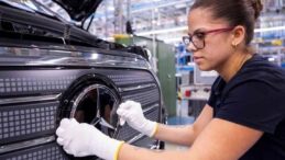 Yeni Mercedes-Benz VLE’nin seri üretimine başlıyor